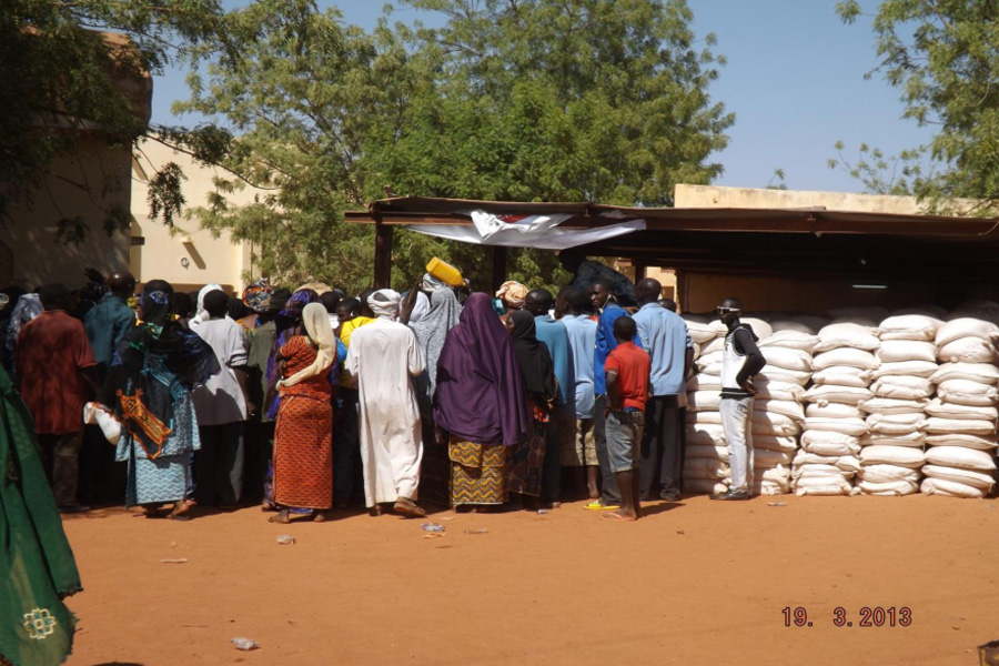 zakat, earthquake, floods, Islamic  charity, sadaqah, qurbani, orphan sponsorship, udhiyaa, lillah, iiyl family, tsumnami, iiyl charity , eid ul fitr,iiyl meat distribution